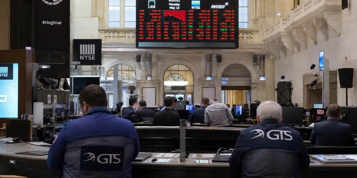 나스닥 -2.6% 급락, Meta 실적 쇼크·AI 우려에 기술주 패닉…서학개미 TQQQ·SOXL 직격 [미국주식 장마감 시황]