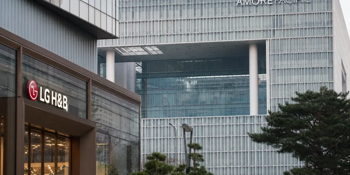 "언제까지 엇갈리나"…K뷰티 투톱 1Q 실적 희비교차, 성장 비결은?